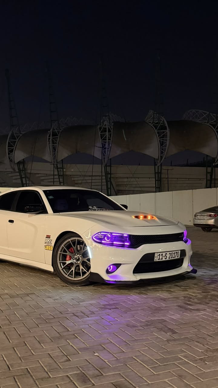 سلام عليكم حبايب 

للبيع او المراوس حسب الرغبه
 دودج تجارجر 2017 سكات باك ستروكر 

رقم بغداد  20170 باسمي 

فول مواصفات ماعده الرادار

الإضافات 

بستم مانلي 10+ over 

اويل بم هيلكات

ماين بيرنك ACL

لود بيرنك  ACL

كام كوستيم  ستيج 3

فيتبم 525 هيلكات

وبيه اضافات هواي
حادث اليساره
جاملغ وبنيد ومبدلات نفس اللون

ايرباك راجع سستم
حبايب سعر ع خاص لان اكو ناس ما تعرف بالسيارة وتكسر بسعرها 

سيارة حلوة وقوية كلش هواي 
مكاني البصرة 

وانا بخدمتكم ♥️
***********
