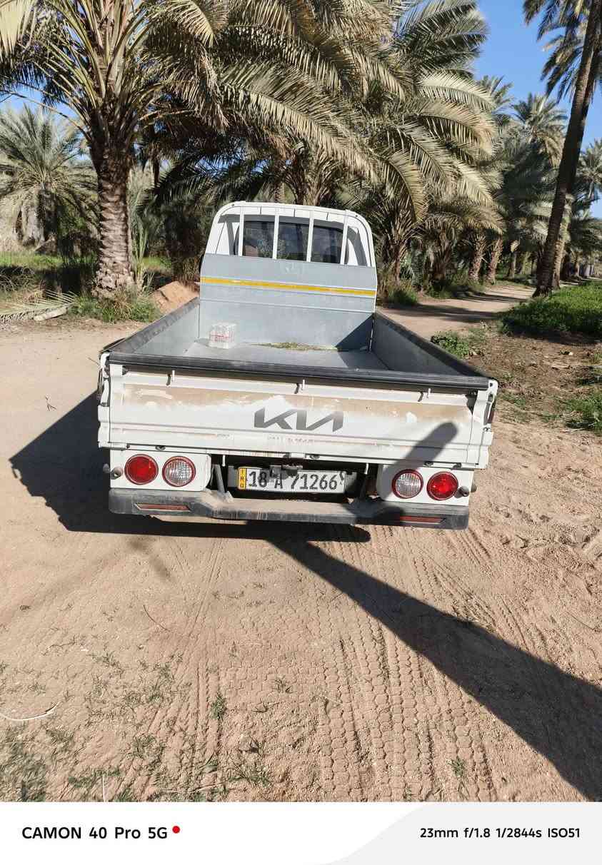 عداد 11 الف كيلومتر 
 
رقم بابل 

محرك 2700 

كير عادي

مقاعد جلد  

شاشة مسجل  اصلية

كامرة خلفية

حساس خلفي

جام كهرباء

تحكمات ستيرن 

سستم 

مكان السيارة بابل 

مكفولة كفالة عامة 

للأستفسار الاتصال على الأرقم ***********
