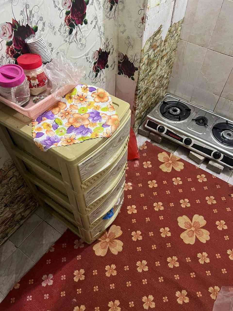 للبيع قرب مستشفى الكفيل
اغراض للبيع
جرباية نفر جديده  50
ومندر اسفنج نفر جديد 25
و(زولية جديده ثري دي وزولية وردي مدات ٢ نظيفات بب50 كلهن شلع  ) 
 وميز كومدي خشب بابين ب25
طباخ كهربائي 55
وطباخ غازي 25
ميز جرارات بلاستك ب18
وغسالة نظيفه مابيها كلشي شغاله تجفيف وغسل 75
كل الاغراض جديده ومستخدمه قليل  وبيها مجال الاسعار


**إذا كنت صاحب هذا الإعلان وتريد حذفه لأي سبب، رجاءا أرسل رسالة إلى الدعم الفني**