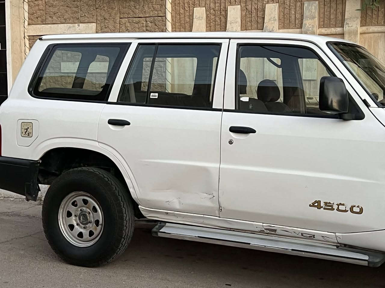 نيسان باترول موديل 2002
للأستفسار ***********
