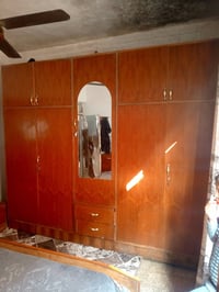 غرفة للبيع السعر 450وبيها مجال 07759093008