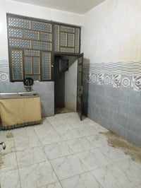 حي الشهداء • قرب جامع المرسلين • طابق واحد