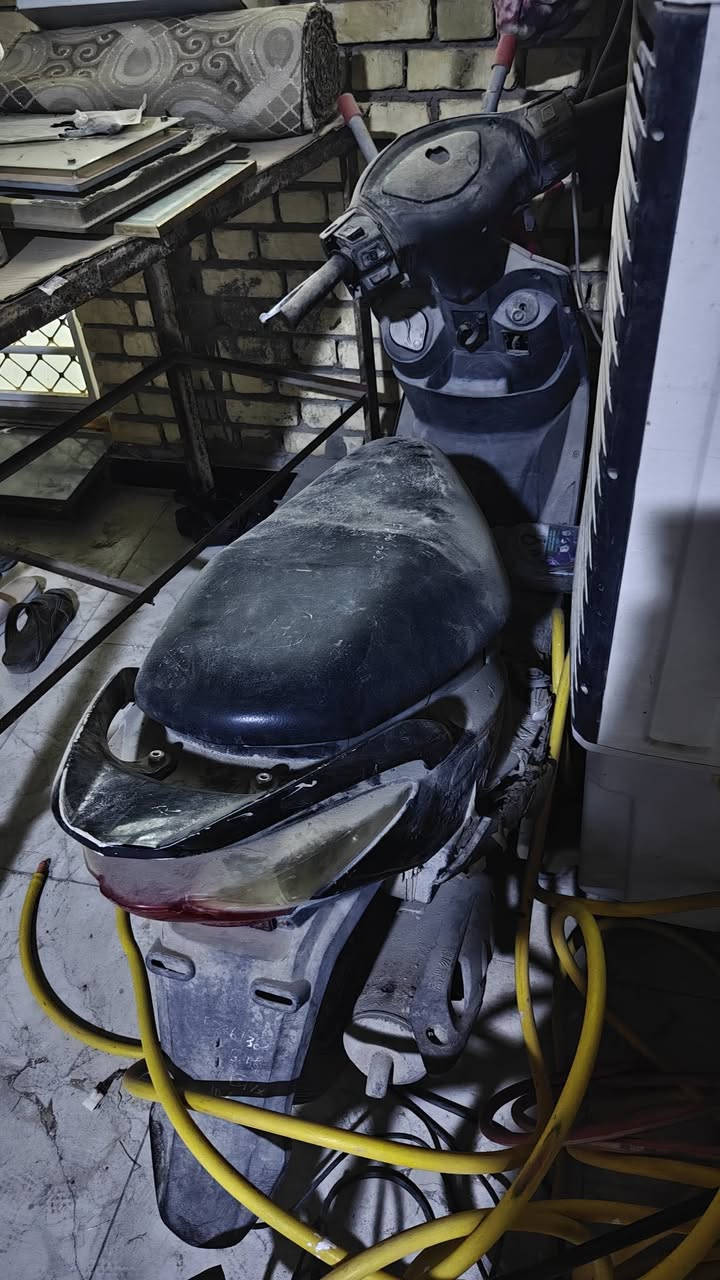 للبيع دراجه سيام كومه حديد80 وبيه مجال للشراي ***********
