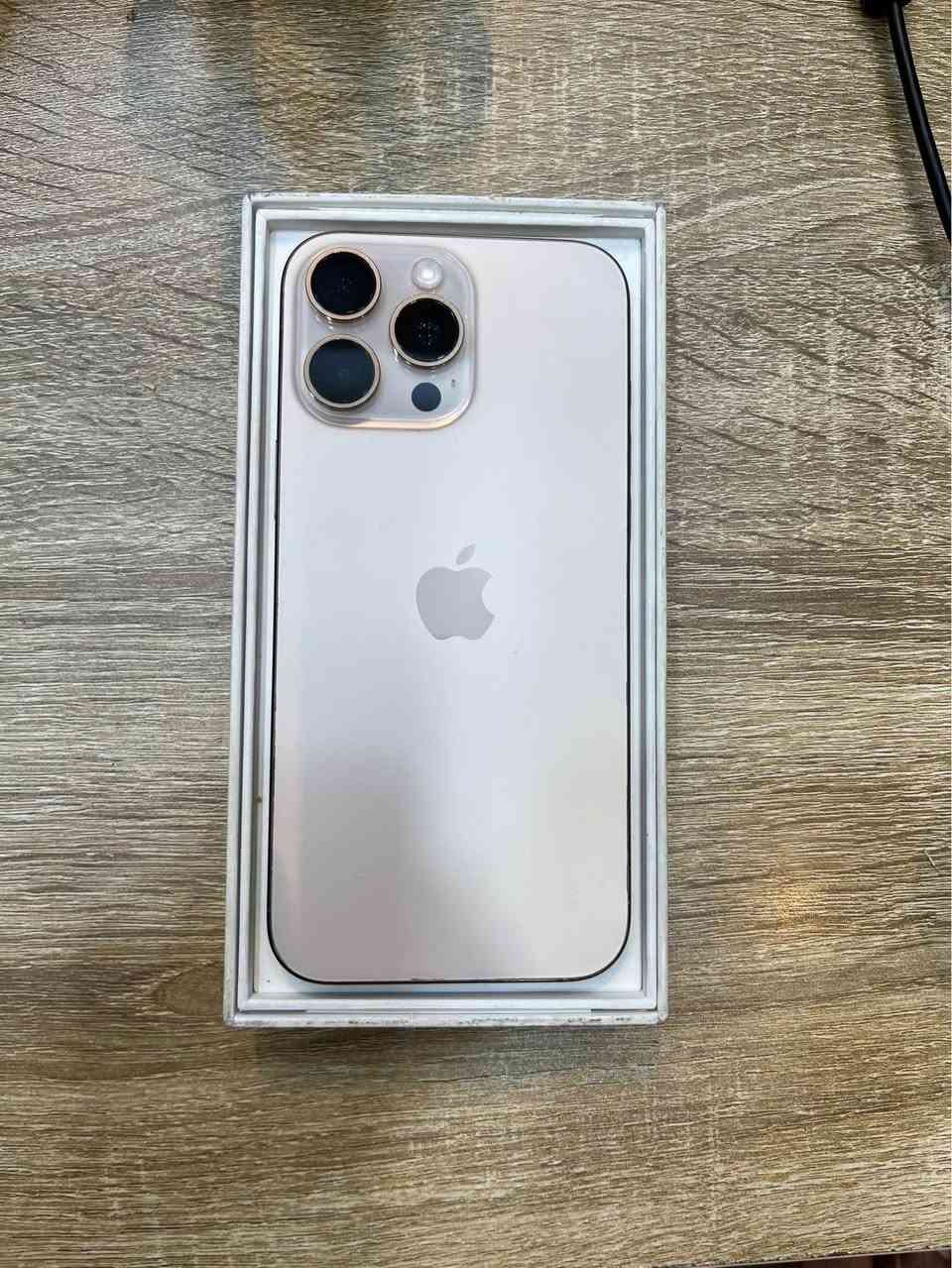 ايفون 16 برو ماكس مبدل بورد اصلي بل وكاله ما يقره اي قطعه مبدله كله وكاله بطاريه 100 بدون ملحقات الجهاز نضيف حيل تاخذه على الفحص رايده بمليون وميه 1,100,000 عنواني مدينه الصدر قطاع 2 مقابيل سوق الاولى السعر مو نهائي قابل لتفاوض ملاحضه ماعدي توصيل رقم التلفون *********** بغداد, العراق
