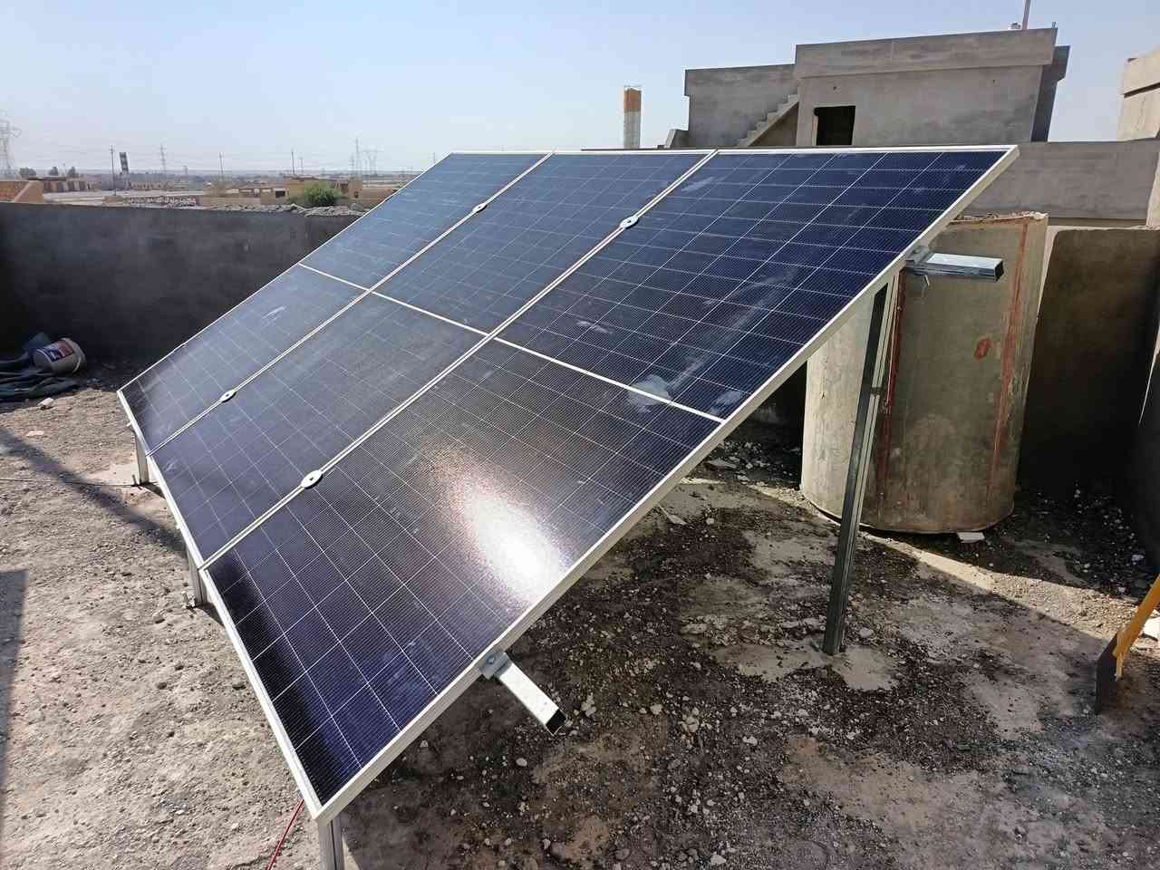 #أستثمارك في الطاقة الشمسية☀️ ربحآ مستمر ⚡⚡.
أتصال +واتساب
***********✅ ☎️ //***********✅ ☎️ 
◀️ الحمد لله تم تجهيز و نصب منظومة طاقة شمسية لأحد زبائننا في ناحية الحجاج. ١٦ أمبير نهاري و ١٥ أمبير ليلي.
مكونات المنظومة.
1️⃣ الواح فيلادلفيا أردني ٦٠٠ واط عدد ٨ و بضمان ١٥ سنة.
2️⃣ أنفيرتر بقدرة 6.2 كيلو واط نوع رايزنك و بضمان سنتين.
3️⃣ باتري بقدرة 15 كيلو واط نوع فلستي ضمان ٥ سنوات.
4️⃣ هيكل حديدي مغلون ١،٥.
5️⃣ قواطع AC و قواطع DC نوع شنايدر.
7️⃣ كيبلات DC ٦ ملم و مقاوم للظروف الجوية.
◀️نظام BMS يدعم الشحن الذكي للبطارية.
◀️ مواد من مناشئ عالمية و ضمان حقيقي.
◀️✅ أسعار مناسبة جدا كما يوجد اقساط ع الماستر
