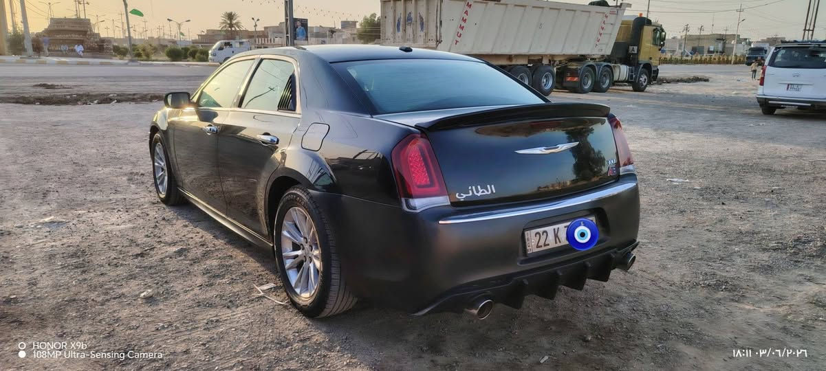 السلام عليكم
اوباما موديل ١٢ اصل للبيع رقم اربيل دولي بأسمي تحويل مباشر سنويه ل ٢٨
حادث مرفق بالمنشور وبالعراق قطعتين صبغ
شاشه جبيره كامره خلفيه كشنات جلد
السياره محدثه ٢٣ كله جديد 
 محرك مال ١٨ جديد عربانه خلفيه واكسل جديد تبريد ثلج تخم تاير
مكان السياره الناصريه الفجر
السعر ١٤٥ وبيها مجال

***********
