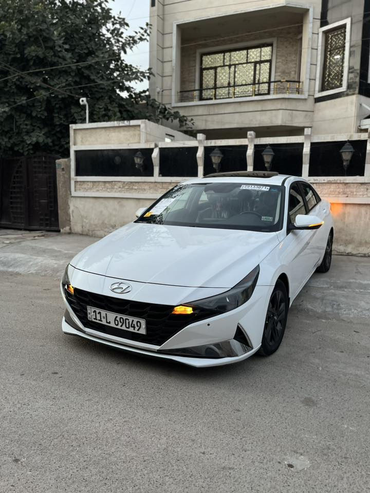 السلام عليكم هونداي النترا هايبرد
وارد امريكي 2022  رقم بغداد الألماني جديد 
سياره لمتدد فول واحد عل واحد فتحه بصمه 
تشغيل عن بعد وتدفئة كشنات وتدفئة ستيرن وتدعم كاربلاي وهواي مواصفات ضررها نص بنيد وجاملغ 
سعر 155$ بيها مجال بسيط 
مكان السياره بغداد البياع 
تواصل ***********
