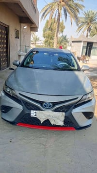 ك كامري 2020 هايبرد سياره متجايه بدون غماره يراد صبغ العنوان بغداد رقم...