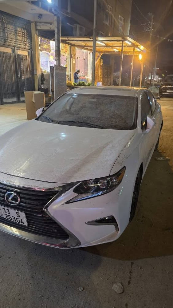 لكزز es250.  2.5 l  2015
 خليجي
فول مواصفات مري شفط مري قلاب تحكم جهتين ٣ مود درايف كشنات فول اوتو
ستيرن كهرباء مثبت سرعه كلشي بيهه
كشنات ميموري
برده
فتحه
فول اوتو
معروفه مواصفات اللكزز

حجم الافلون 
خليجيه السياره بيهه صبغ جاملغ خلفي وقبق جنطه هم بي صبغ
بيهه رصعه بالبنيد ممعدله ولا مبينه اصلا وبارد علكد اصبع بالباب الايمن هم ممبين  
 
الباقي كفاله محرك كير حداديه تبريد ثلج دهن جديد تايرات جدد
بيهه بعد ويل كب بلادي مالتهه هذا شاده للنعومه
السياره عارضهه ١٩٠$
وبيهه مجال
مكاني ديوانيه 
*********** ديوانية, القادسية
