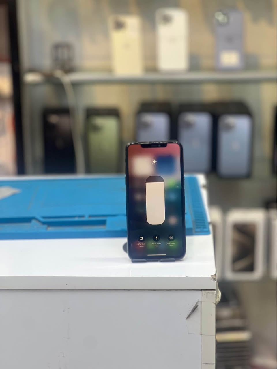 يالله 
للبيع ايفون  11بروماكس💜    
ذاكرته 64      💜
مبدل شاشه وبطاريه 
رقم نموذج m
عربي شرق اوسط  
مابي اي خلل  
بطاريته 100

نضافته 💯 
كلشي ضمان  شرط فحص وين مايعجبك 
فيس ايدي متوقف       
تصال ✔️
صوت ✔️
كاميرات ✔️
واي فآي ✔️
شحن ✔️
نت ✔️
كاميرات ✔️

كله ضمان شرط سبوع كامل 
سعره 225    
 
ملحقاته شاحنه كفر لاصق 
بغداد حي العامل سوق شعبي 
مركز براند *********** واتس 

 تيك توك bra7nd1

يوجد توصيل🚚 بغداد, العراق
