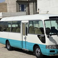 كوستر موديل ٢٠٠٥ للبيع فقط سياره بدون حادث بيها مكانات صبغ ابيع حزام ك...