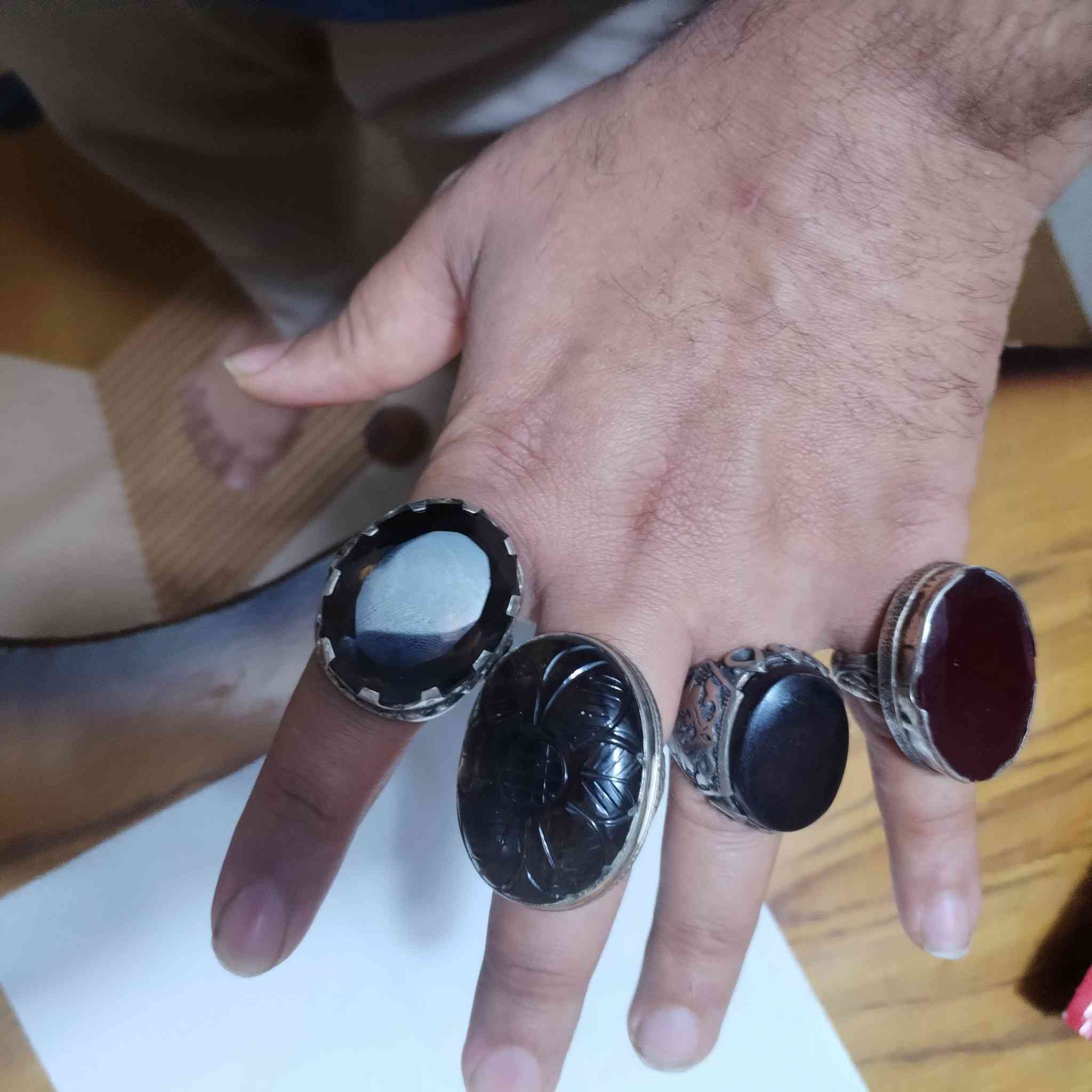 مال جناي. تراث حجم كبير الي يكسر بسعرهن لايراسلني. كربلا


**إذا كنت صاحب هذا الإعلان وتريد حذفه لأي سبب، رجاءا أرسل رسالة إلى الدعم الفني**