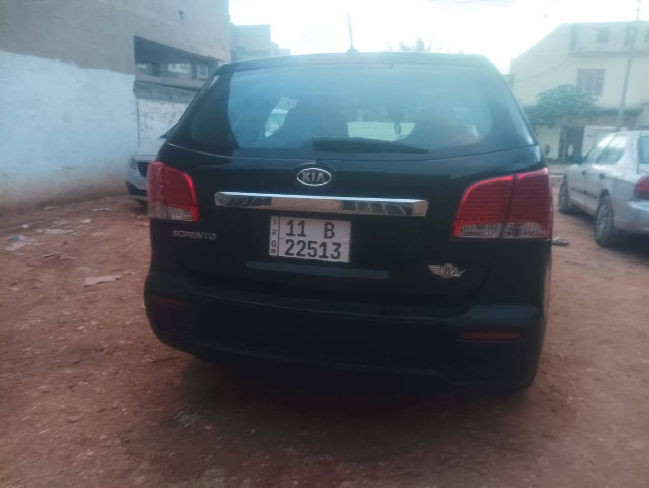 السلام عليكم للبيع سورنتو 2012 وارد امريكي حادثه جاملغ وبنيد وبيه تكمه مال السائق امعوره من فوك مكفولة من الكلبه والكص والتجيه بيها صبغ أبيع عام حته ما اتفاشل وياك سياره جاهزه من جميع النواحي ومالت جناي رقم بغداد إنكليزي بسمي شخصياً مكينة 2400 . 5 راكب مواصفات السورنتو الاعتياديه السعر 102 وبيها مجال للشراي خاص ما اجاوب اتصال على الرقم ***********
مكان السياره بابل قضاء القاسم
