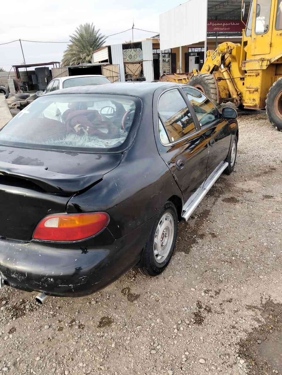 السلام عليكم سياره للبيع 
سعر 20 ورقه وبيهه مجال سياره خير من الله تخم تاير ترايك للبصره اتصل وتدلل ***********
