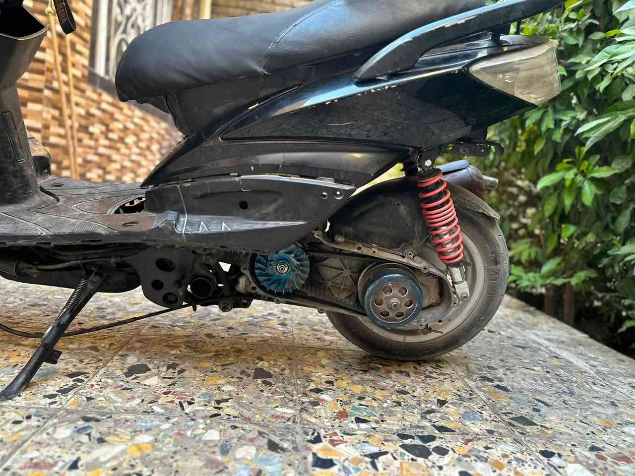 سلام عليكم سكنز فحل للبيع دراجة مكينة 58 ونص كابريتر قفاز كلج رياضي صالنصة رياضي شلعة معدل فول مكان بغداد جديدة السعر ٤٠٠رقم الهاتف ***********
