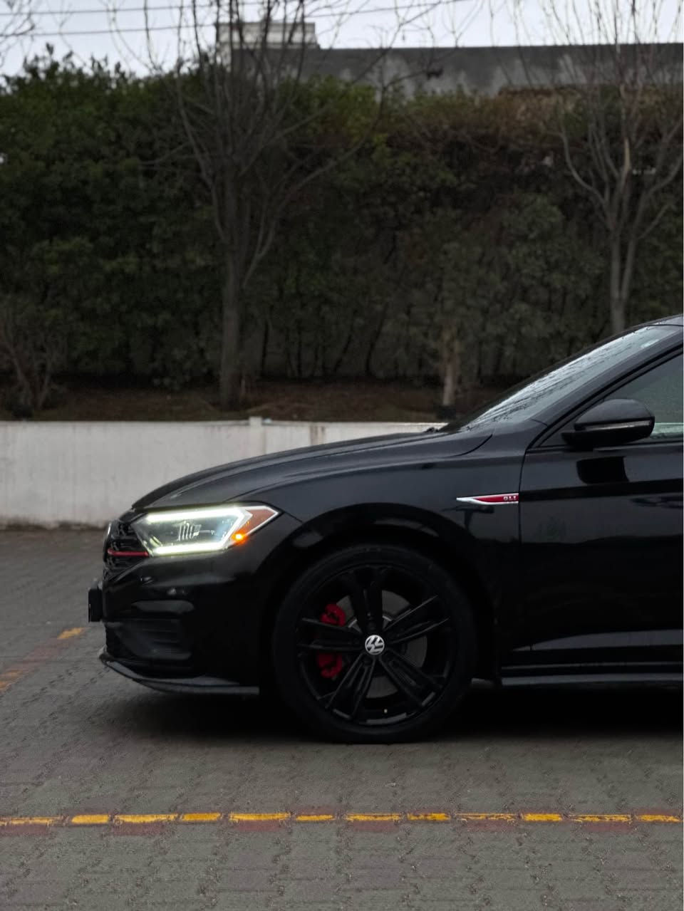 VW JETTA GLI 2021 ♥️
جيتا جي ال اي S 
كوردى / عربي 
پێش کەپس 
بێ ناوگرتن 
ئیرباگ سیستەم 
تەنها 65 هەزار مایل رۆیشتیە 
تەنها دەرگا و سندوق سبوخە 
پارچەک بیلادی گۆرەیە 
سعری139  وەرەقە. مەجالەکی زۆۆر کەم 
واتساب ***********
ــــــــــــــــــــــ
بجم كبس 
بدون دواخل 
ايرباك سيستم 
ماشية 65 الف مايل 
باب صبغ ويا صندوق 
جاملغ مبدل بلادي 
سعر139 ورقة مجال قليل 
واتساب *********** أربيل, العراق
