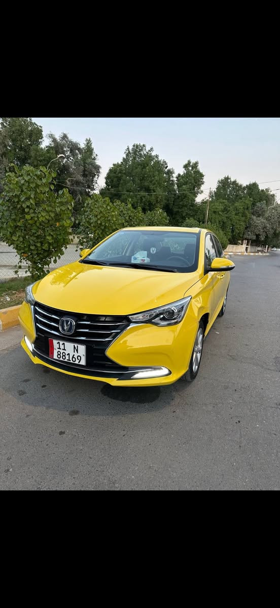 شانجان السفن (تكسي)
موديل 2024
السيارة بانزين وغاز
ماشيه 35 ألف
ضمان السيارة 150 ألف كيلو
السيارة بعدها بضمان الشركة
ضمانها كير ومحرك وكهربائيات

السيارة بيها ضربة بالباب الخلفي
وطخة بالجاملغ الخلفي

سعر السيارة 95
مكان السيارة بغداد 
للتواصل : ***********
