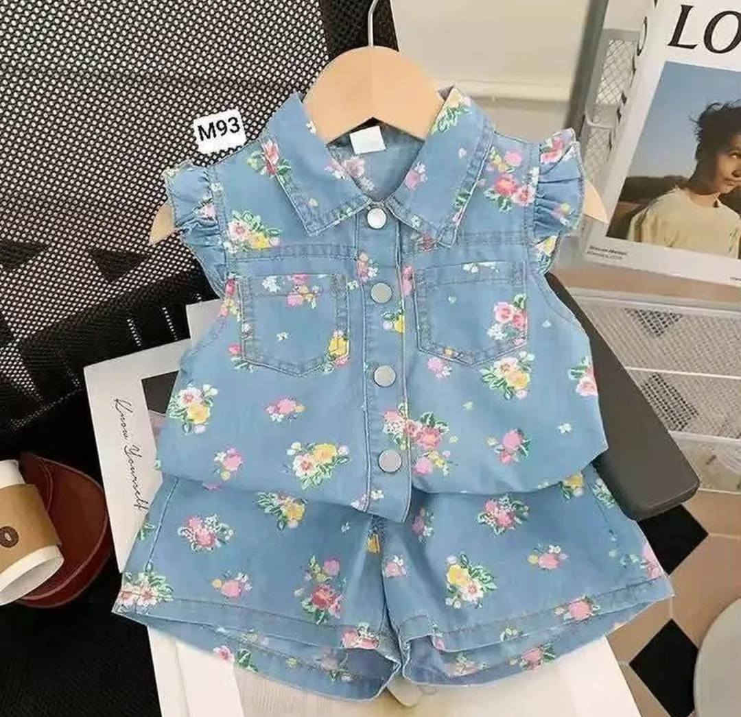 جديدنا وصل ❤️‍🔥❤️‍🔥
ويانه دائماً فخامه وابداع بلا حدود 😍😍
كوالتي عالي واسعار مناسبه من ماركة بات بات ❤️‍🔥
جمال الموديلات وجمال الالوان 
التصميم الانيق مع الخامه الممتازه 👚👕
توصيل كل العراق (5) الاف
للحجز والاستفسار الاتصال على الرقم ***********
رابط صفحتنا على الانستكرام https://www.instagram.com/kaa_aa92?igsh=MTVsMTVib3JkYm9oOQ==
