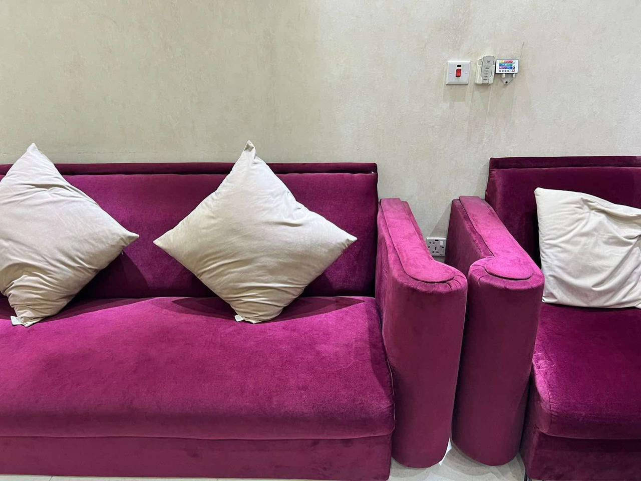 #بيع_سريع📌👇🏻
تخم عراقي 10 مقاعد نظيف مثل الصور💯
العنوان #بغداد_الغزالية📍للمزيد مراسلتي✅👍🏻


**إذا كنت صاحب هذا الإعلان وتريد حذفه لأي سبب، رجاءا أرسل رسالة إلى الدعم الفني**