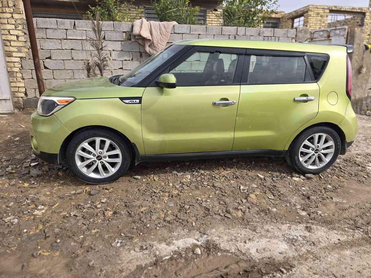 السلام عليكم 
صول 2017 كير مكينة  2000 GDIمكفولات وارد أمريكي 
صبغ اقل الحزام يعني البجم والجنطة وباب ما مصبوغات ابيع حزام السعر 105 السيارة بأسمي مداور ثاني يوم
مكانها بابل الحمزة الغربي 
***********
