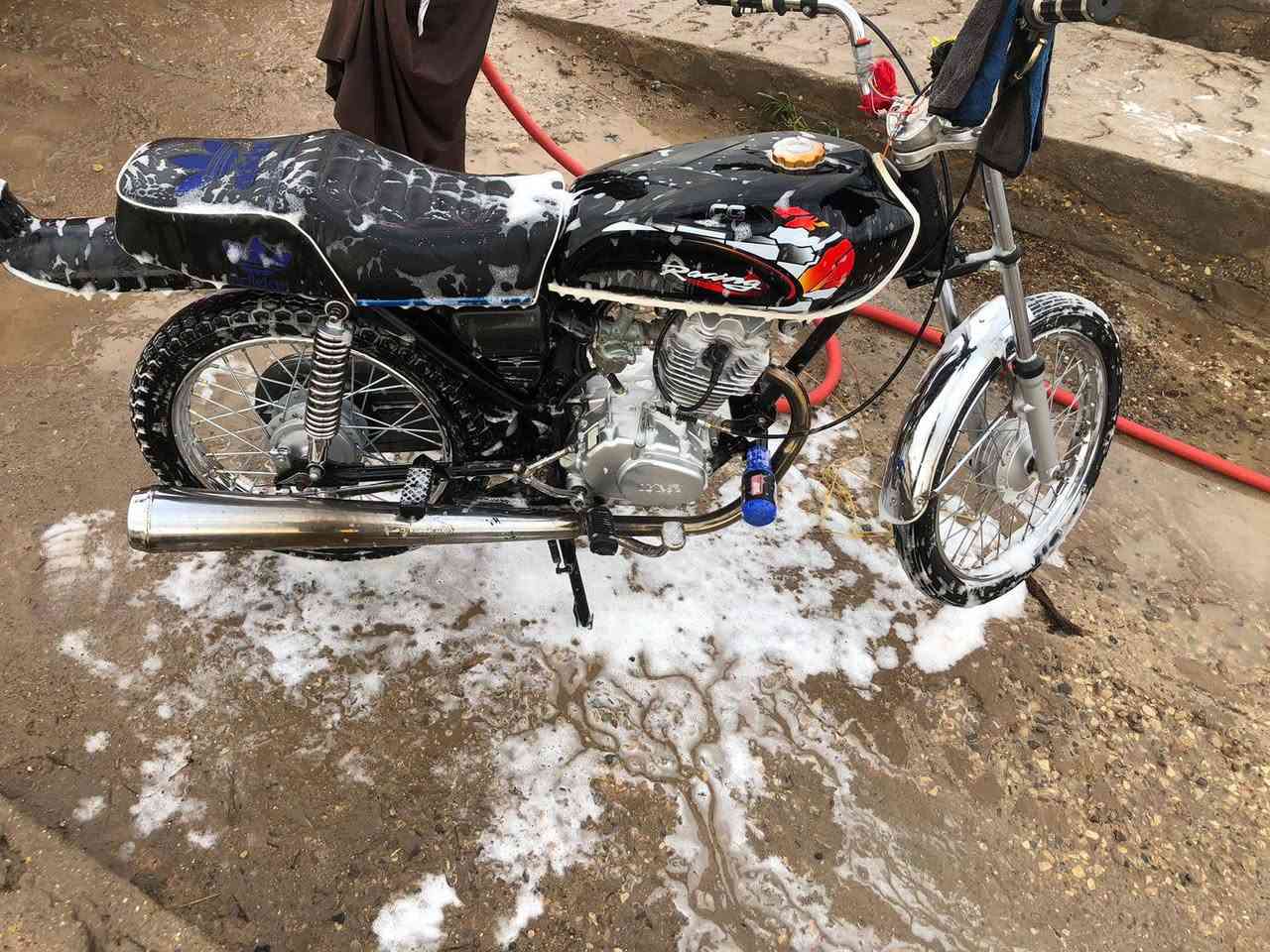 البيع اوراق اصولي شاصي 20 شلامجه 
مكينه 25 وتعمير كله 26 السعر 750 قفل 
المكاني بين الغراف والشطره...


**إذا كنت صاحب هذا الإعلان وتريد حذفه لأي سبب، رجاءا أرسل رسالة إلى الدعم الفني**