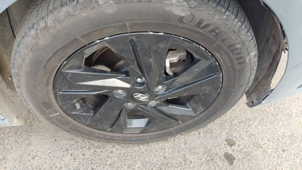 ويل كب مع تايراتة جدد حجم 16سعر 225 مابيهن لاعواج ولاتصليح للمعلومة الصور وصخات كلهن طين البصرة, العراق


**إذا كنت صاحب هذا الإعلان وتريد حذفه لأي سبب، رجاءا أرسل رسالة إلى الدعم الفني**