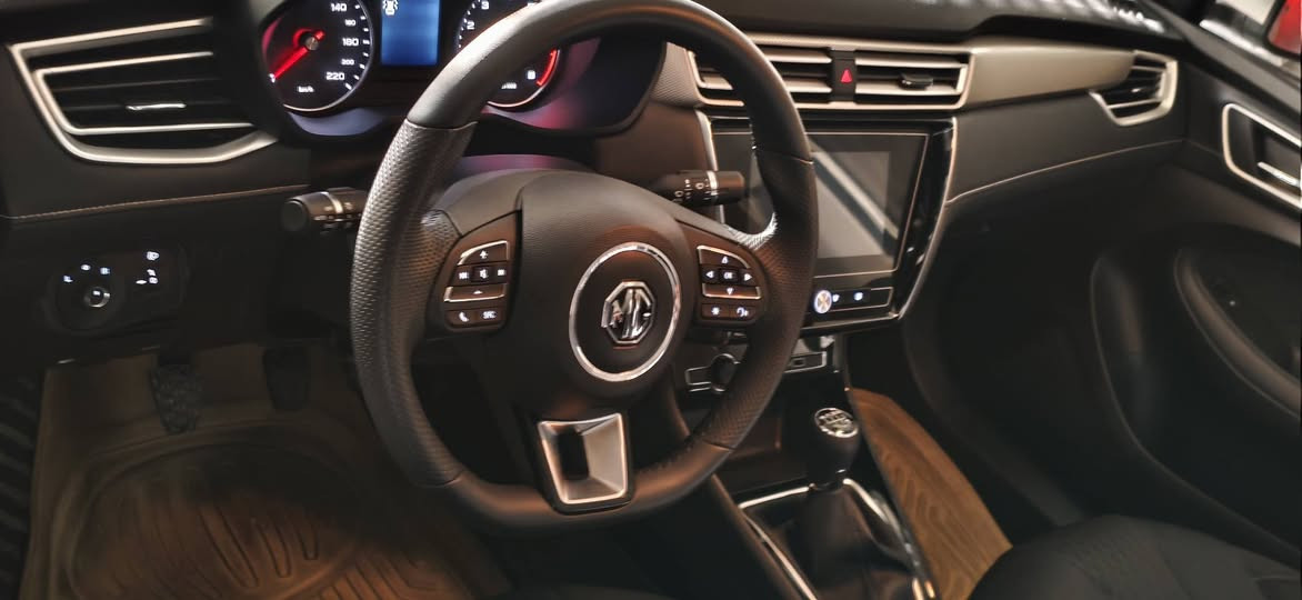 ئێم جی 5 ستاندەرپڵاس گێرعادی مۆدێل (2025)ژمارەکاتی 25ڕۆژی تیاماوەعەقدی مروری باتڵ کراوەتەوە پێش وپاش لید حاسەوکامێرا(639)کیلۆمەتر ڕۆیشتوە ژمارەی مۆبایل(***********) السليمانية, العراق
