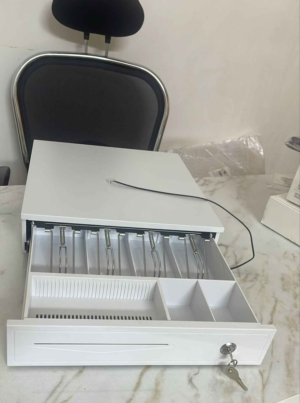 لاصحاب المكاتب والاسواق والمشاريع بغداد, العراق


**إذا كنت صاحب هذا الإعلان وتريد حذفه لأي سبب، رجاءا أرسل رسالة إلى الدعم الفني**