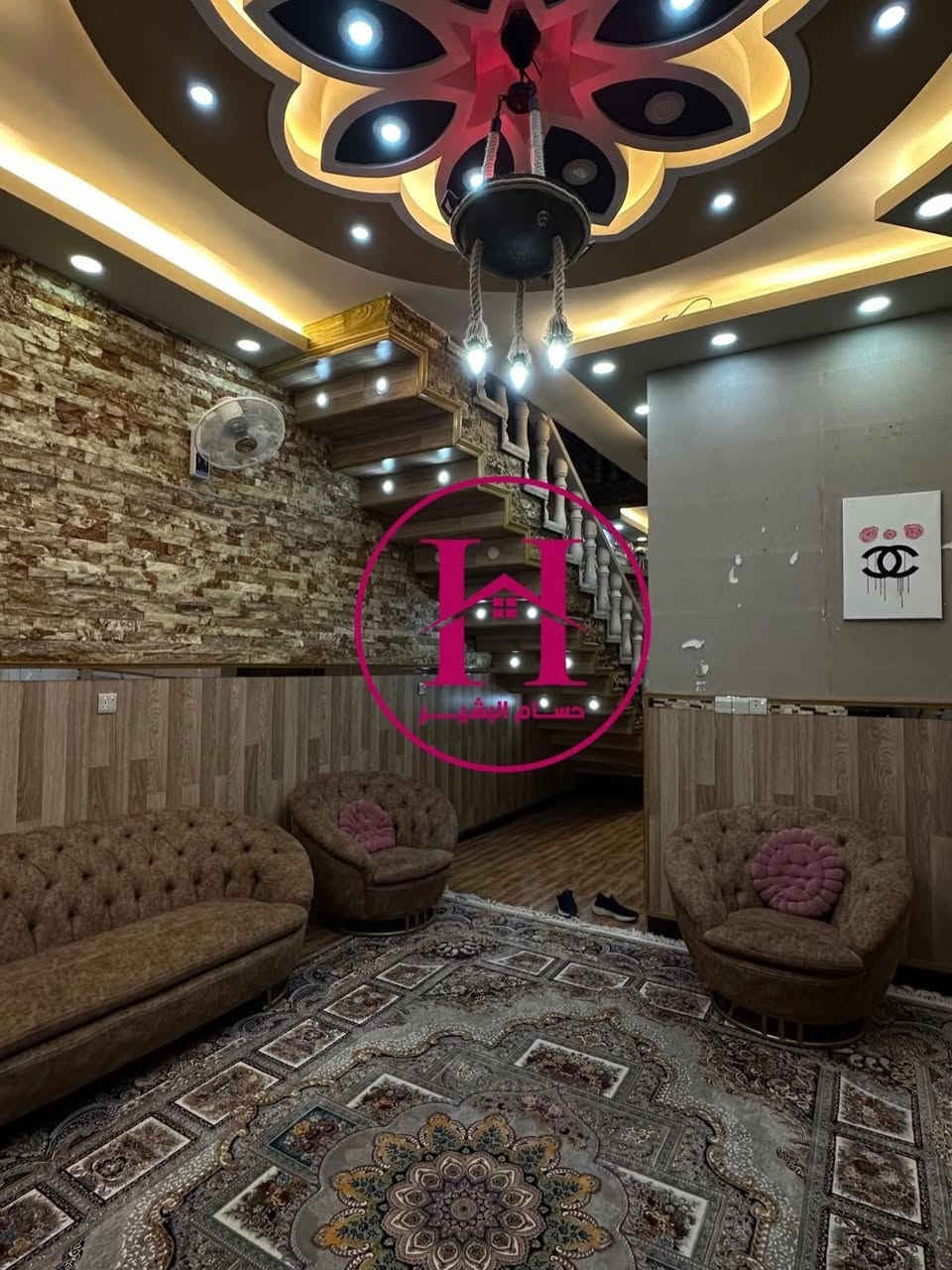 عقار للبيع  

الموقع حي الجامعه قرب مدرسة نابلس

المساحه 125 متر 3 غرف بناء حديث 

البيع مع الأثاث حصرأ العقار فارغ جاهز لسكن

مستعدون تصوير كافة العقارات 
بدقة وجوده عاليه 
الأستفسار الأتصال على الرقم 
***********. او مواسلة الواتس اب 
سيكون الرد على الجميع عنوان المكتب سامراء
حي الخضراء مجاور سبلاش 
#بأدارة_حسام_البشير_
