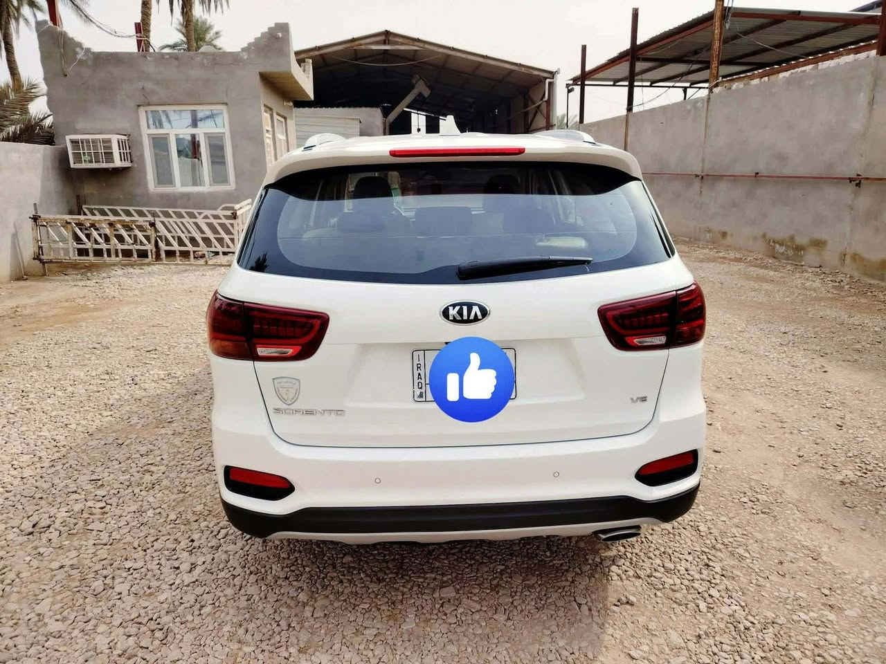 سورينتو موديل 2020 خليجي ماشيه 50 الف فقط بيع مستعجل
سيارة ثانوية مخليها للبيت نظافة 100٪ شرط نقطه ما بيها مكفولة كفاله عامة رقم بغداد سنويتها ما ساقطه السيارة على وضع الشركه برغي ما مفتوح بيها تجي و تشوف بعينك انضف من الصورة يشهد الله  سعرها 265 و بي مجال بسيط للتواصل واتساب او اتصال 
***********
العنوان النجف الاشرف
