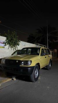 لاندكروزر  مزاد. صبع عام تغير لون معمره كامله داخل و خارج  للاستفسارتص...