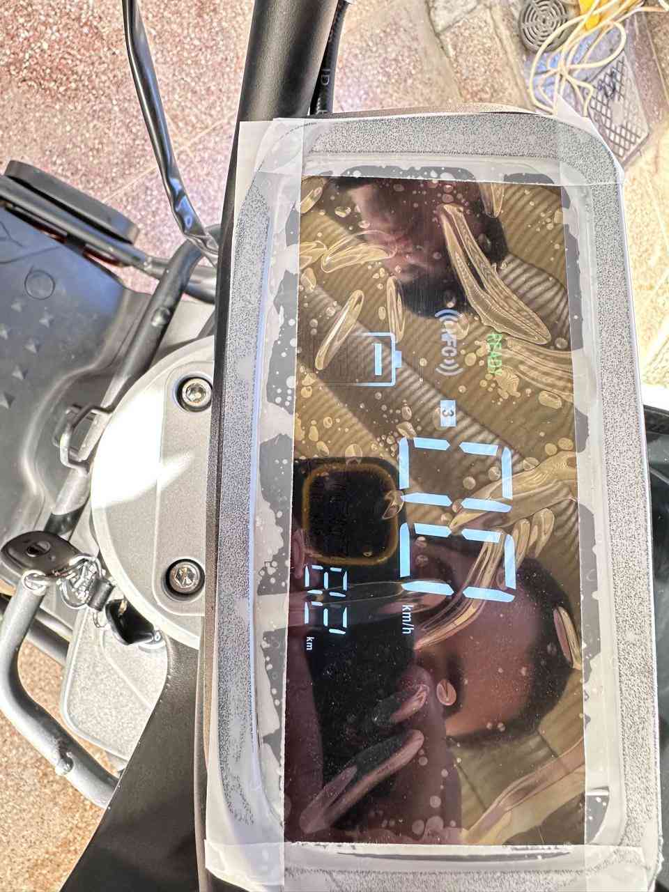 باسكل شحن للبيع.  مكان رمادي. التاميم  سعر ٨٠٠ وبي مجال للشراي اي استفسار  خاص


**إذا كنت صاحب هذا الإعلان وتريد حذفه لأي سبب، رجاءا أرسل رسالة إلى الدعم الفني**