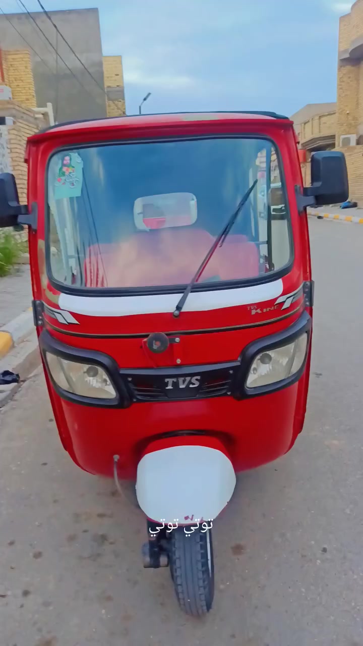 السلام عليكم ورحمه الله
٢٢ رقم واسط وسنويه ولوحات انكليزي 
واسط الحي
***********
