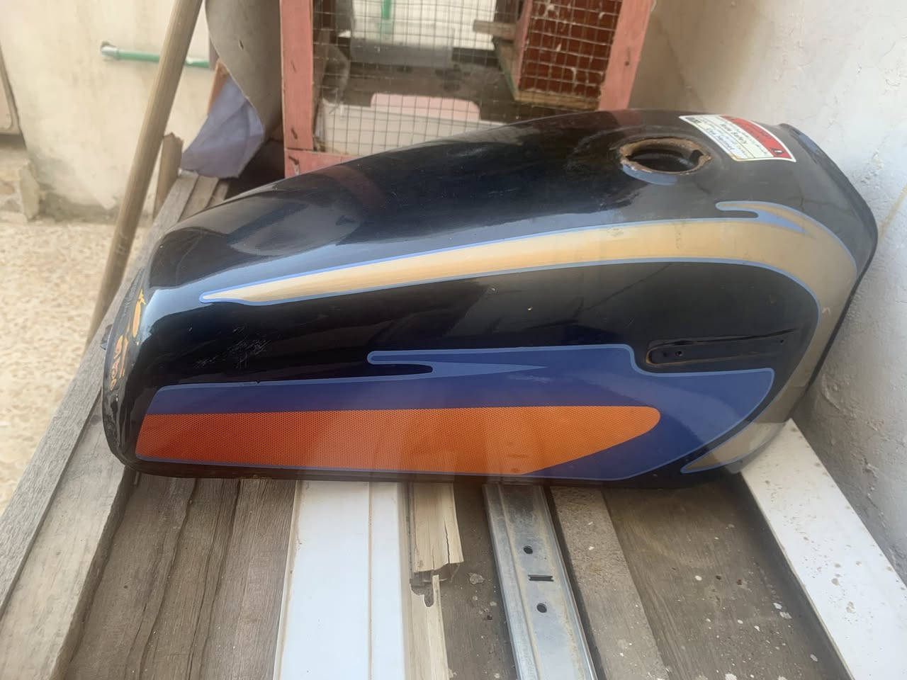 للبيع تانكي وكشن ٣٠ الف وبيهم مجال بسيط +دبلات خلفي السعر ١٠ وبيهم مجال بسيط + تعلاكه خلفيه حلو السعر ٨ شراي تعال خاص مكاني حي التحرير


**إذا كنت صاحب هذا الإعلان وتريد حذفه لأي سبب، رجاءا أرسل رسالة إلى الدعم الفني**