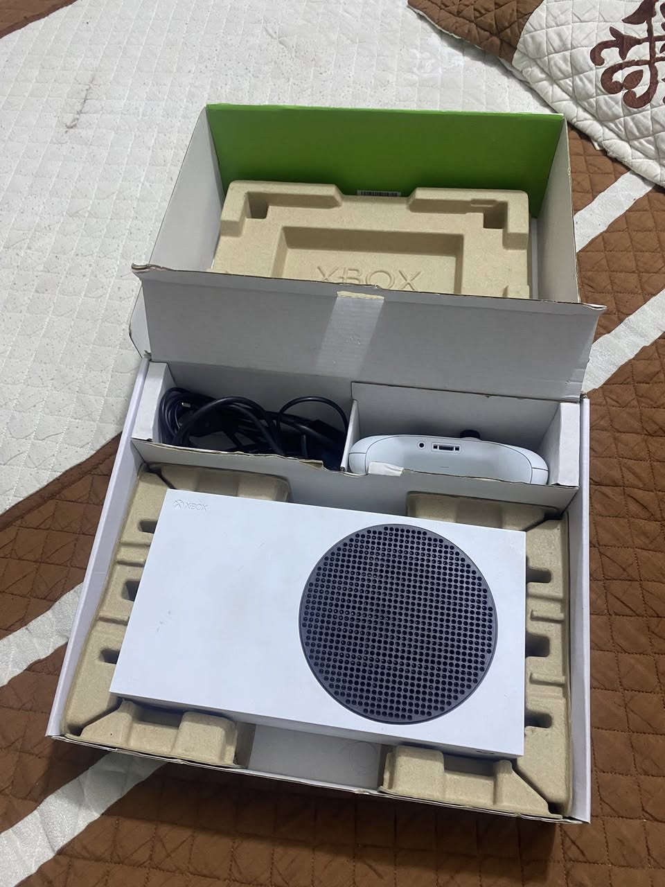 سلام عليكم اكس بوكس سيري اس نضيف كلش مستعمل قليل سعرة 350 وبي مجال بغداد


**إذا كنت صاحب هذا الإعلان وتريد حذفه لأي سبب، رجاءا أرسل رسالة إلى الدعم الفني**