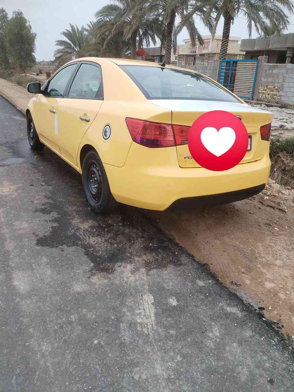 كيه سيراتو البيع خير من الله حدثها جمالغ وبنيد عوزها حداديه تبريد خير من الله السعر ٧٧ وبيها مجال شويه رقم ناصريه سياره مامطلوبه ربع رقم انكليزي   ***********
