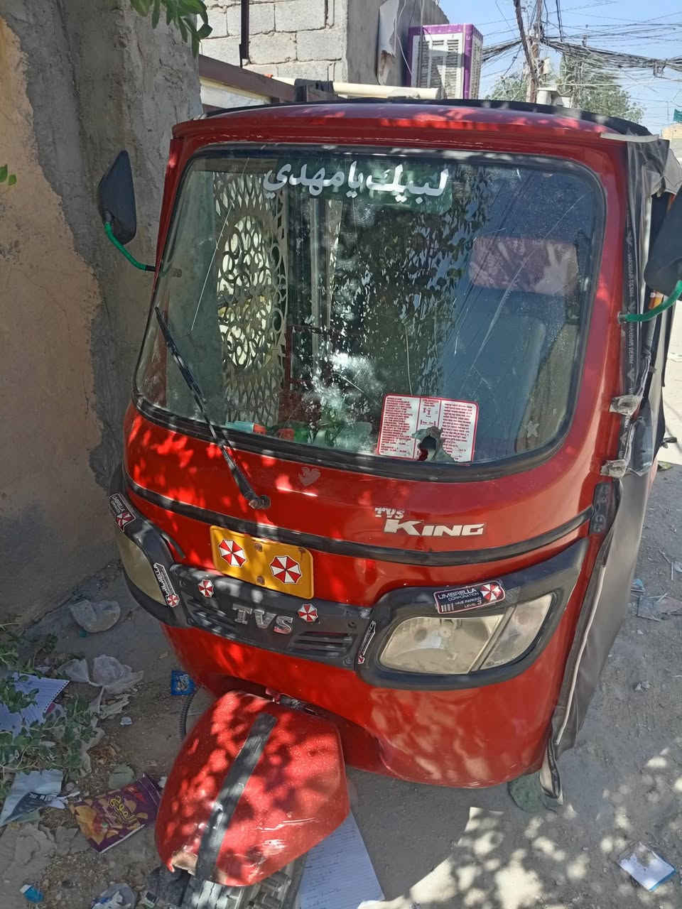 سلام عليكم شباب عدي تكتك تي في س مديل 18 تكتك احله من الصوره أوراق بسمي  سعر ٣ مليون بيه مجل حك الجيه المكان كربلاء حي المهندسين رقم المبايل ***********
