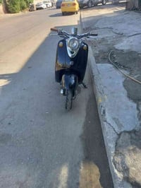 دراجه عبد حليم نظيفه تايرات جديده كلشي شغال بيه ونه بلكسن خفيفه سعره ٢...