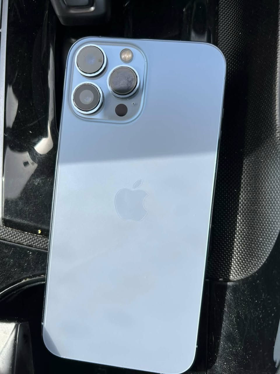 سلام عليكم ايفون 13برو ماكس
نظافه 90% بطاريه 82 جهاز ممفتوح السعر 650 وبي مجال بسيط 
ذاكره 256
مكاني بغداد 

الرقم ***********

واتساب ***********
