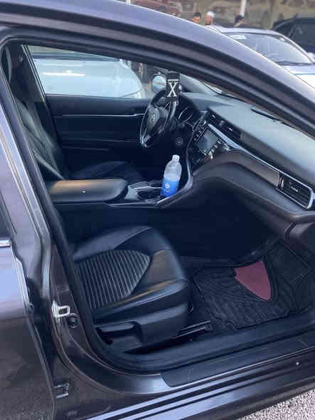 السلام عليكم 
كامري 2020وارد امريكي ايرباكات سليمه 
ماشيه 126الف ميل
سياره كير محرك مكفولات بشرط 
حادثه مرفق بلمنشور مصلحه من امريكا وداخله للعراق 
دعاميه اماميه مصبوغه وبيها بارد بسيط جاملغ عكس السايق تجي تفحص وتشوف بعينك 
رقم اربيل تحويل مباشر او وكاله 
السعر 175 وبيها مجال للشراي
الهاتف ***********
