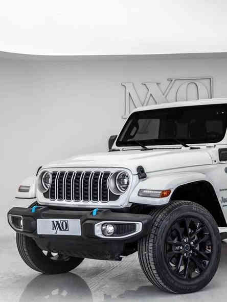 Type : JEEP WRANGLER UNLIMITED SAHARA 4Xe

Model : 2024

Import : U.S.A

Mileage : 125 Mile

Part Of Paint : Clean Title

Engine : 2.0 V4 T / Electric  / Hybrid / 375 Hp

Price : $38,500

Location : Duhok 

Contact :

Call : 0750 397 7323
Call : 0750 895 3195

————————————————————————

نوع السيارة : جيب رانكلر ساهارا 4Xe

مودیل : ٢٠٢٤

بل الإصدار : امریکي 

العداد : ١٢٥ میل

الضرر : کلین تایتل

حجم محرك : ٢،٠ / ٤ سلندر توربو / هایبرد / کهربائي / ٣٧٥ حسان

سعر : ٣٨،٥٠٠$

الموقع : دهوك 

للتواصل :
***********
*********** دهوك
