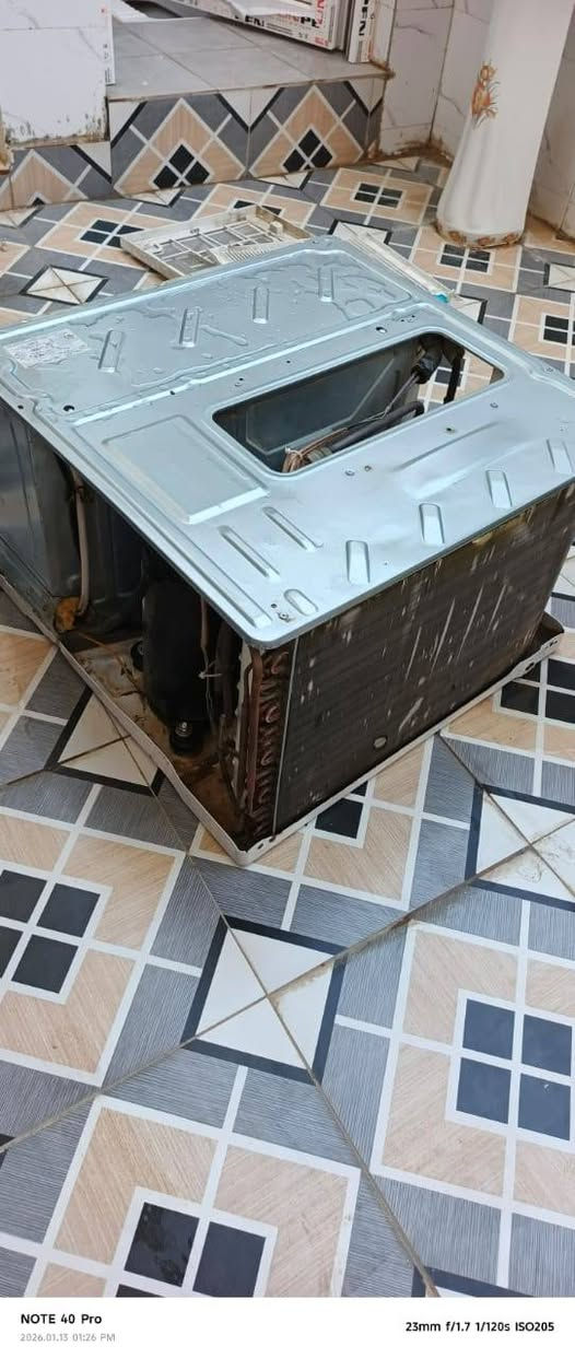 تبريد جديد ما بي اي خلل نضيف 100بل 100نظافته حار بارد لستفسار  ع هاذه رقم ***********سعر 275بيه مجال شي قليل
