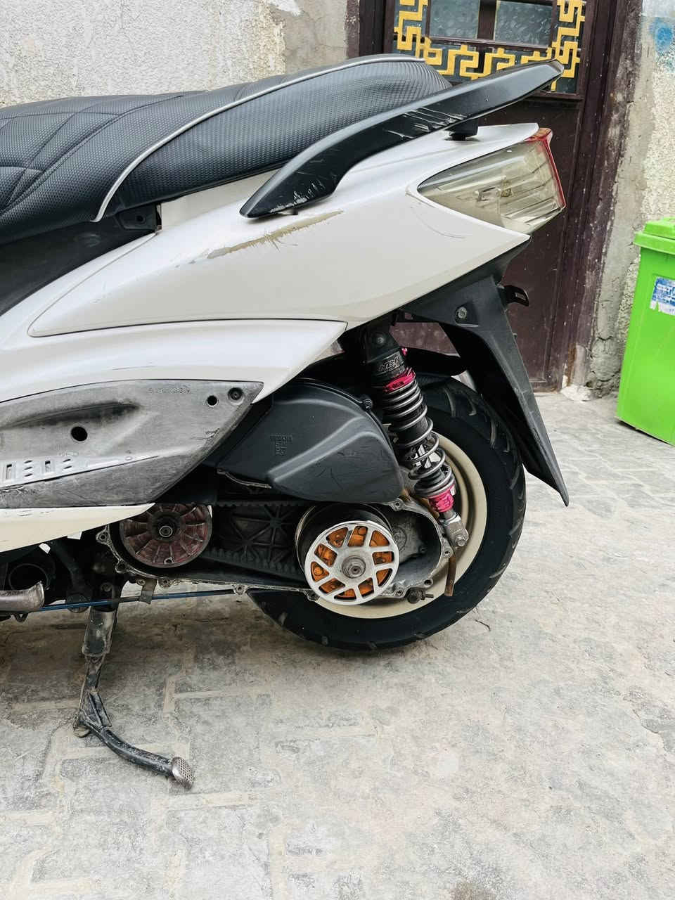 سلام عليكم سكنس فحل للبيع نوزل الدراجة رمبة كلجات رياضي دبلات رياضي دراجة نكرة سلف الدراجة خير من الله سعر 800 وبيها مجال 
لاتصال ***********
