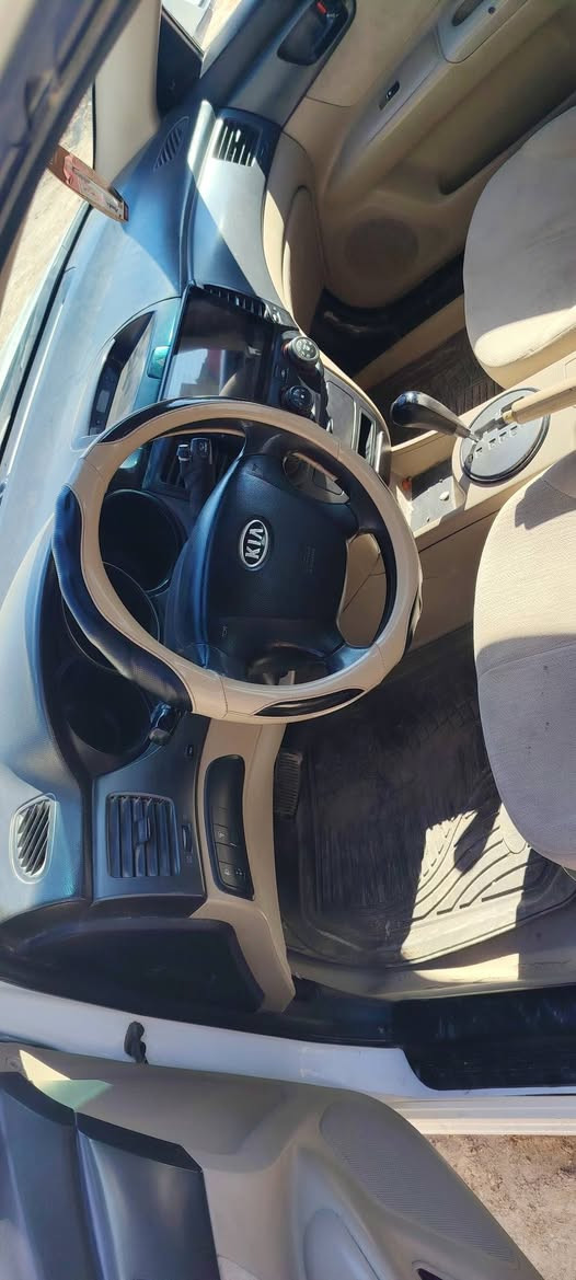 ابتما 10 خليجي بيه نص جاملغ أمامي صبغ وبارد بسيط مكينه 2000 رقم شمالي جديد لل 30 المالك ديوانية جاهزه حداديه مكينه تبريد تخم تاير السعر 112 بيه مجال المكان ديوانية عفك رقم ***********
