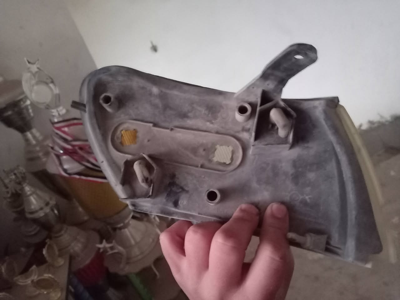 السلام عليكم فول لايتات مال كورلا لبيع وسكن واحد شرط حته المكان سامراء *********** متواجت عل نت
