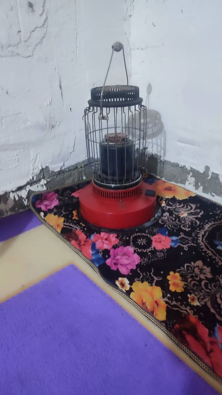 عندي صوبه للبيع شرط اي عيب مابيه شغاله  ***********
