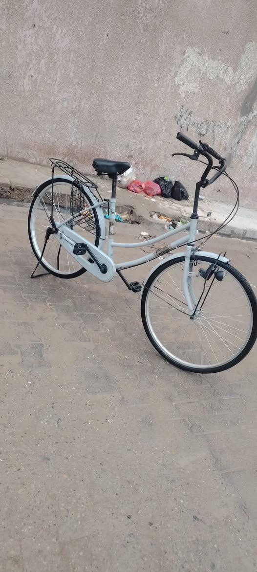 باسكل للبيع مديل 24 نضافه فوول
مكان نجف
***********
