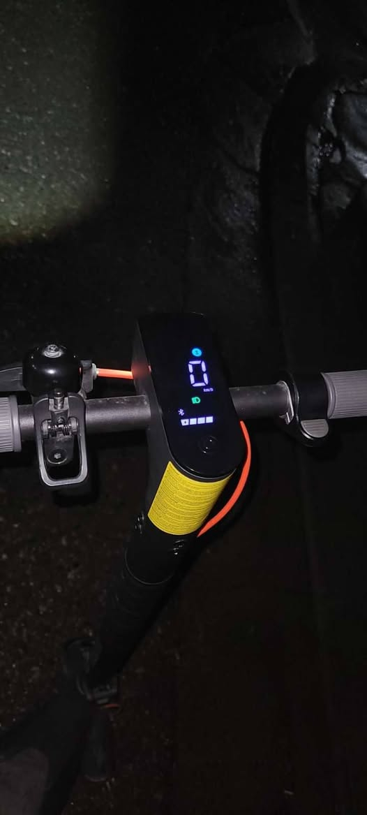 سکۆتەری کارەبایی شاومی بۆ فرۆشتن هەموو ئەشیای بیلادی خۆی لەگەلە یەک شوختی پێوەیە لایت و شاشە و هەموو شتی بەشەرت بە سفری کریومە أربيل, العراق


**إذا كنت صاحب هذا الإعلان وتريد حذفه لأي سبب، رجاءا أرسل رسالة إلى الدعم الفني**