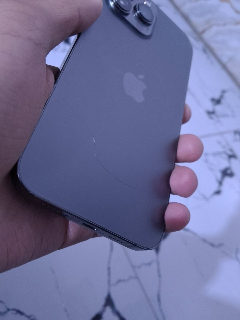 ايفون 13promax للبيع
البطارية 95 
النضافة 88%
الذاكرة 512
مامفتوح
بي خدش سطحي خفيف بالظهر
السعر 650 قفل 
***********
بغداد بياع - المعالف
