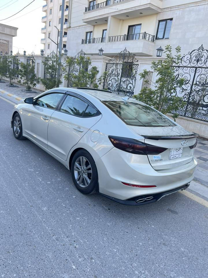 السلام عليكم النترا 2017 وارد امريكي رقم انبار تحويل ثاني يوم مكينه 2000 دوش ستندر شركه لا تبخير ولا تنقيص كير المرغوب جديد تبريد شغال ثلج صدر اشويه يرادله بيها منضومه مال غاز شغاله ضررها من امريكا كلش خفيف بدون ايرباك وناشر صور الضرر  بجم كبس شركه مكفوله من شواصي والغود كفاله عامه بيها بالعراق صبغ  نص باب السايق  السياره فول مواصفات سلايت روف وبصمه تشغيل وبصمه ابواب تخم رادار بالمري شاشه اعطال شاشه دشبول بلاديه  مع كامره خلفيه دواره فول تحكم استيرن  السعر 123 بيها شي بسيط مكاني الفلوجه ***********
